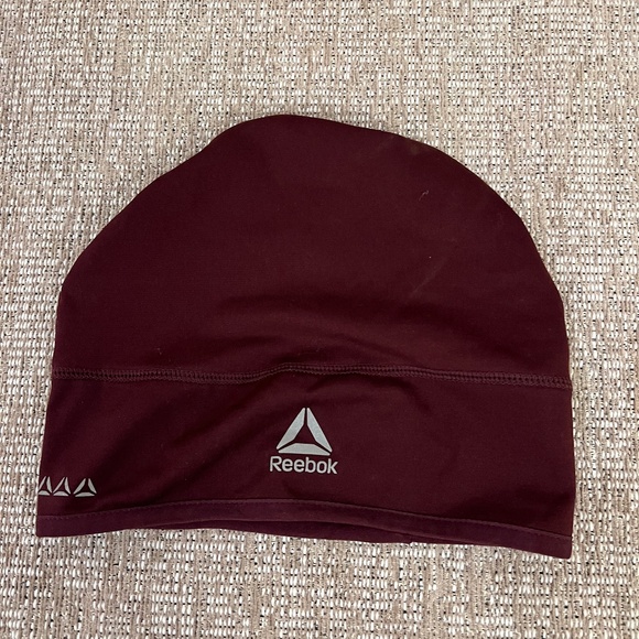 Reebok running cap NWOT - Picture 1 of 2
